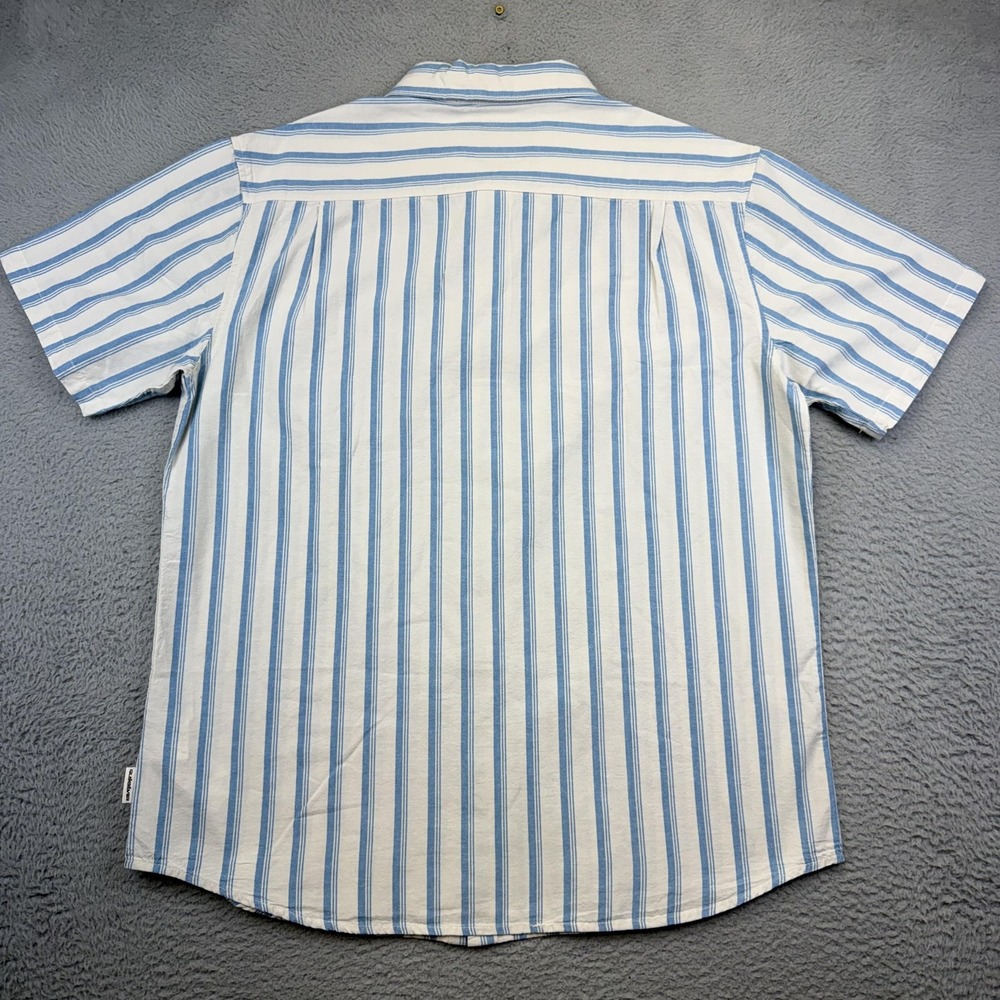 Quiksilver Shirt Mens 2XL‎ Blue Oxford Stripe Classic Short Sleeve Button Up - Picture 4 of 12
